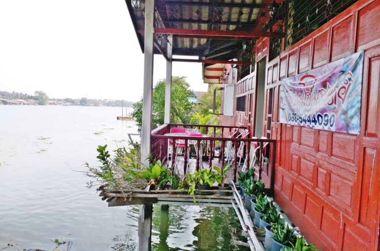 Others 5, Baanbon Homestay, Amphawa