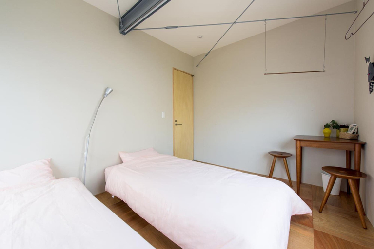Bedroom 3, GrapeHouse Koenji - Hostel, - Caters to Women, Nakano City