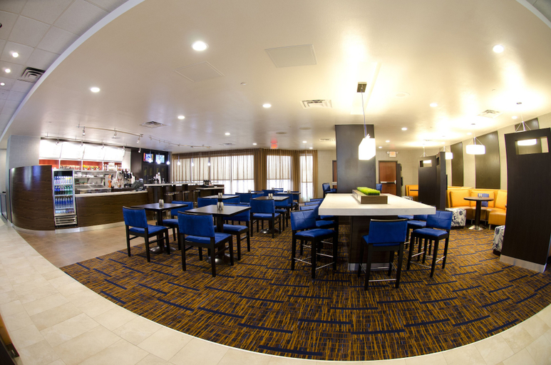 Food & Drinks 5, Courtyard by Marriott Waterbury Downtown, New Haven