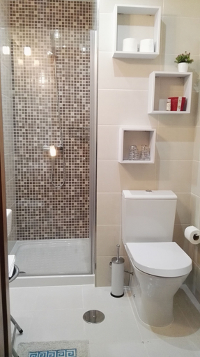 Bathroom 5, Quinta de Vodra, Seia