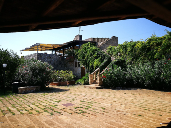 Exterior & Views 2, Agriturismo Serine, Lecce