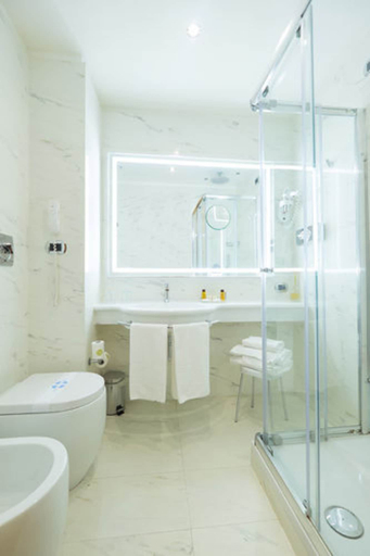Bathroom 4, Hotel Teco, Milano