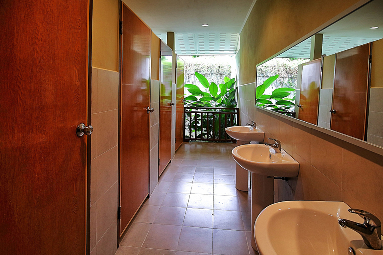 Bathroom 4, Tanini Sepilok (Formerly Nature Lodge Sepilok), Sandakan