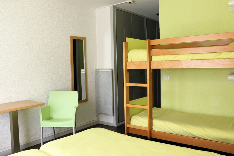 Bedroom 4, Auberge de la Vallée d'Ossau, Pyrénées-Atlantiques