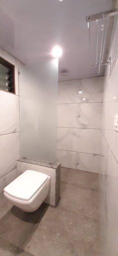 Bathroom 3, Hotel Ostria, Surat