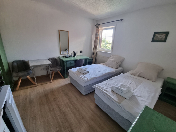Bedroom 6