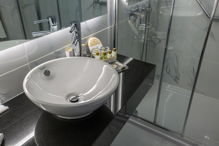 Bathroom 5, Innova Sultanahmet Istanbul, Fatih