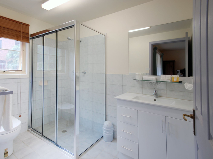 Bathroom 4, Riverview Boutique Motel, Nambucca