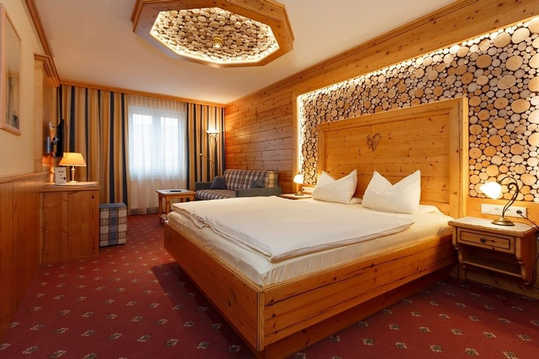 Bedroom 1, Hotel Gondel, Lichtenfels