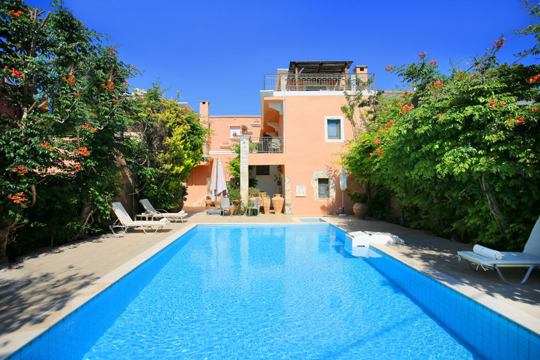 Sport & Beauty 1, Villa Pasiphae, Faistos