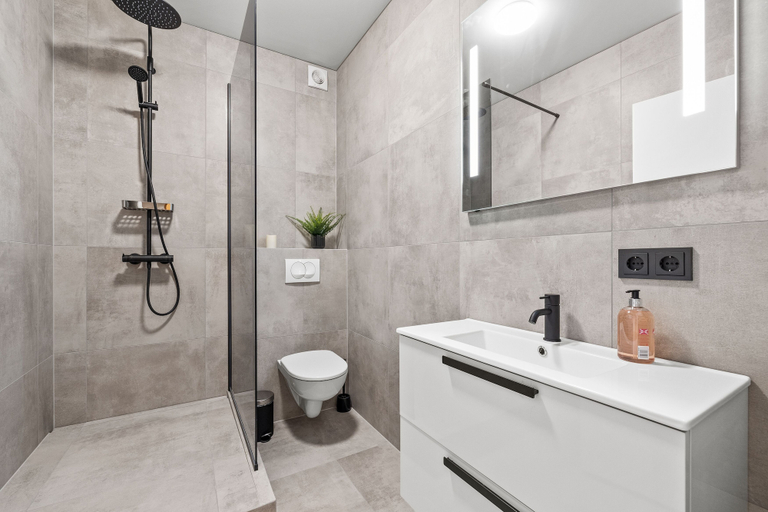 Bathroom 4, Odinn Reykjavik Skolavordustigur Apartments, Reykjavík