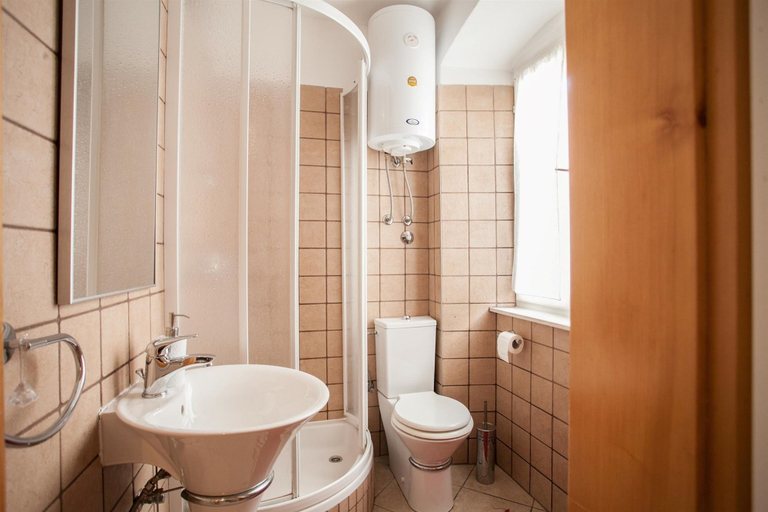Bathroom 3, Apartment and Room Ursa, Trogir