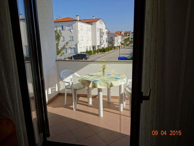 Others 5, Apartment 802, Poreč