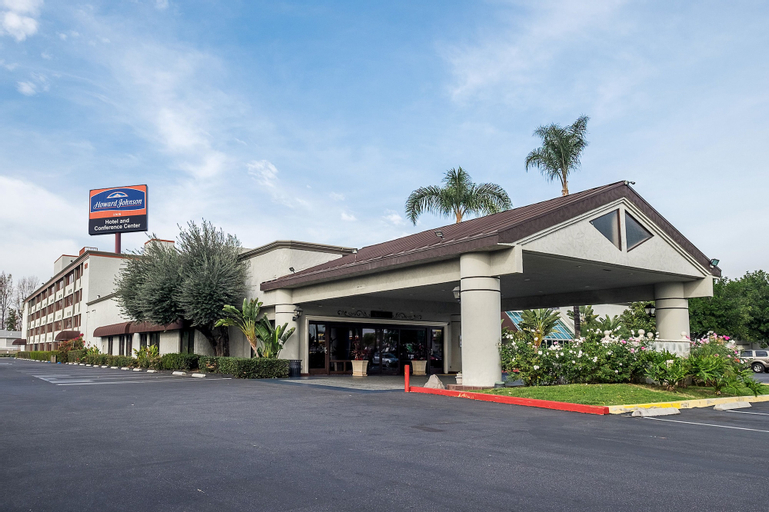 Howard Johnson Hotel&Conf Cntr by Wyndham Fullerton/Anaheim, Orange