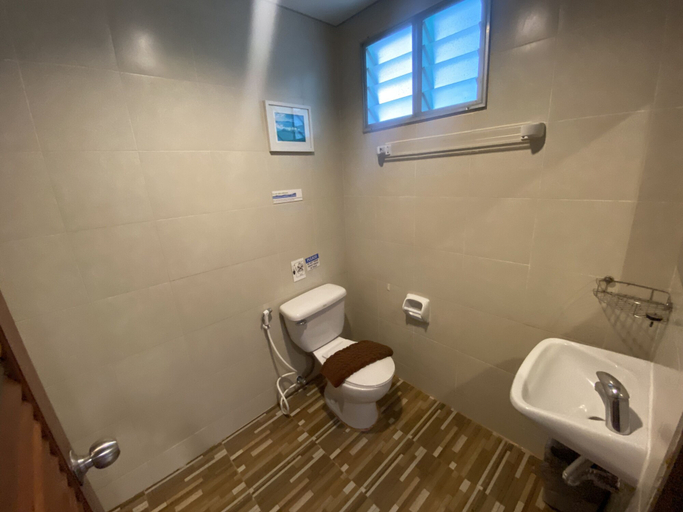 Bathroom 4, Cocoon Deva Hotel, Phuket Island