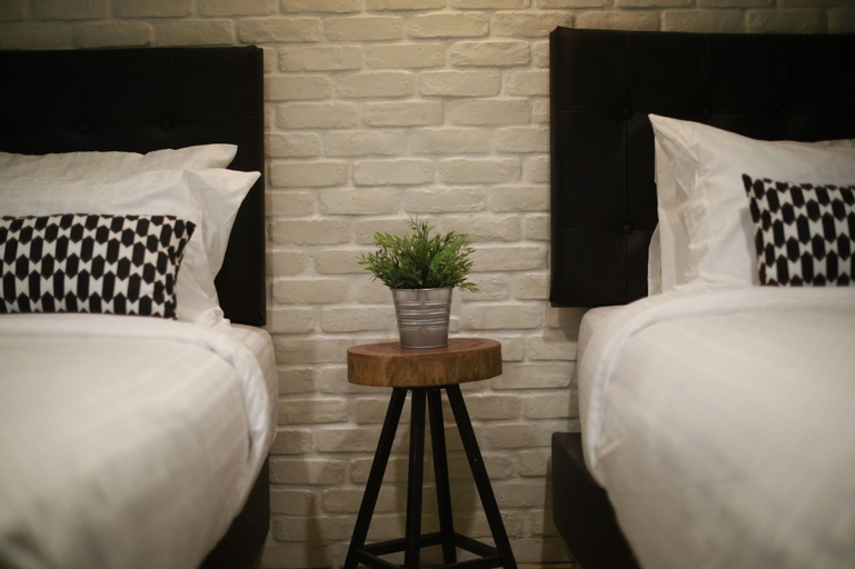 Bedroom 30