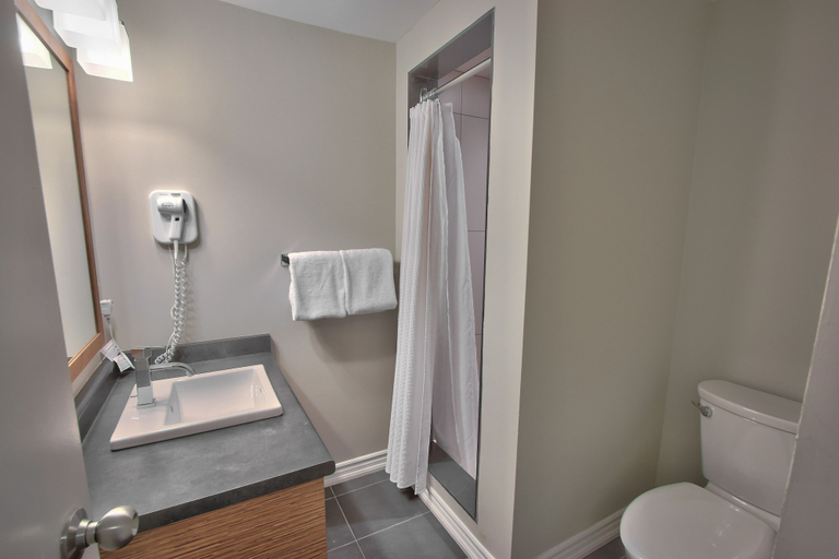 Bathroom 4, Blue Mountain Resort Home Collection, Grey
