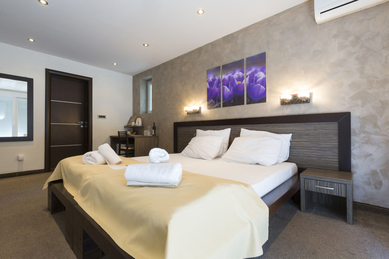 Bedroom 4, Villa Mystique, Belgrade