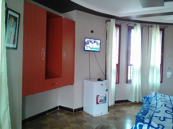 Others 5, Alabama Country Lodge, Kisumu West