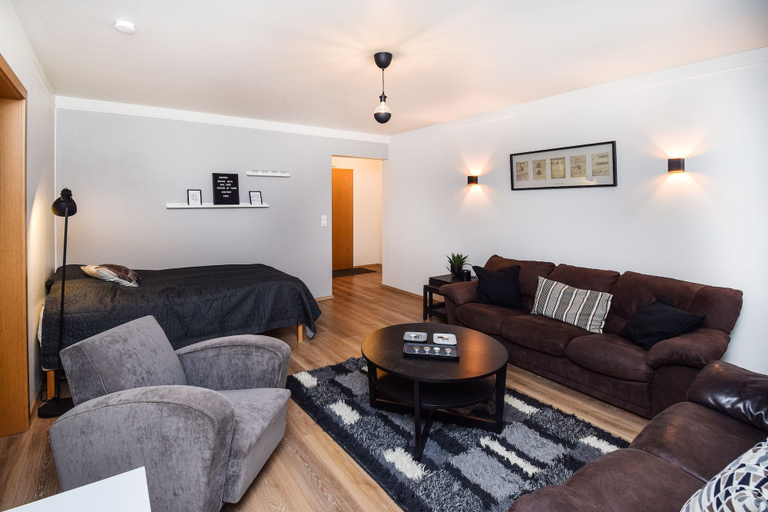 Others 5, Apartment B48, Reykjavík