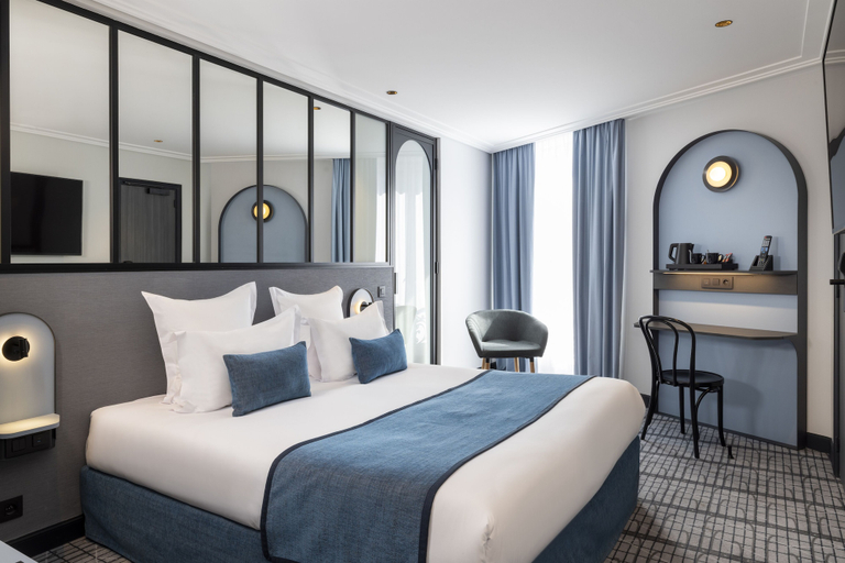 Bedroom 3, Hotel de France Gare de Lyon Bastille, Paris