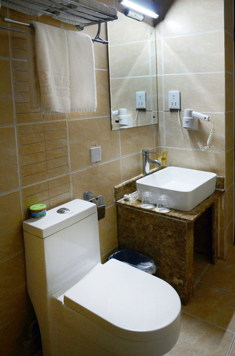 Bathroom, Beijing Qihang International Hotel, Beijing