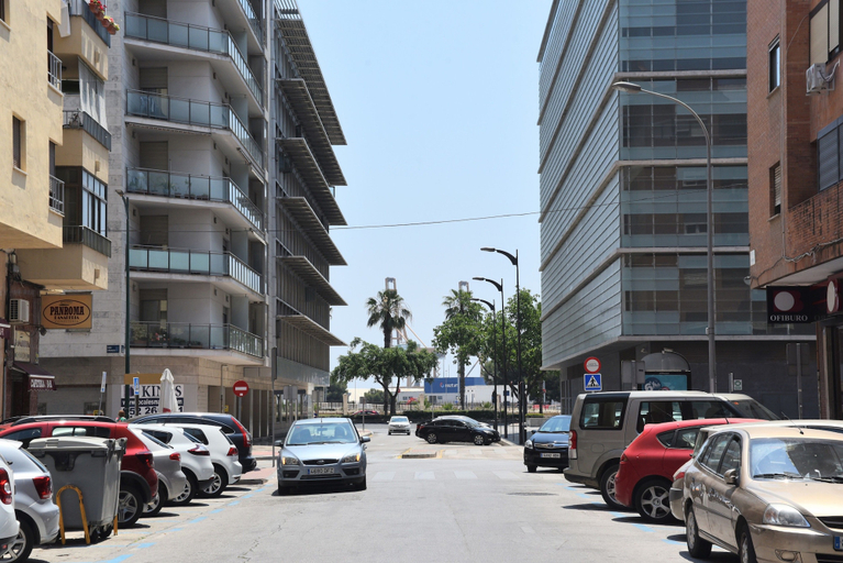 Others 3, Homely Málaga Vialia con Parking, Málaga