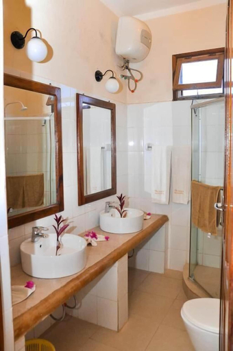 Bathroom 5, Sunset Kendwa, Kaskazini 'A'