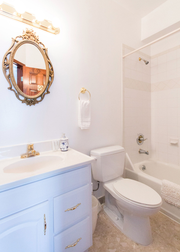 Bathroom 4, American Guest House, Washington D.C.