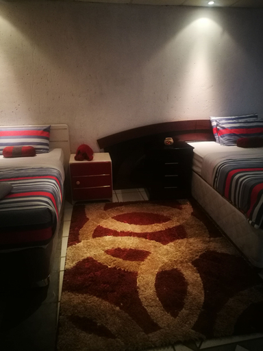 Bedroom, Naisar Sparkling White Apartment, Ekurhuleni