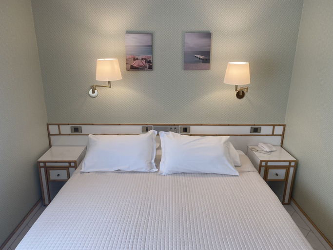 Bedroom 2, Hotel President, Rimini