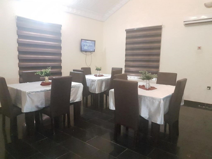 Food & Drinks 4, Hallmark Suites, Abeokuta, Obafemi-Owode