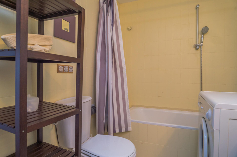 Bathroom 3, St-33 Begur SA Tuna 2 PAX, Girona