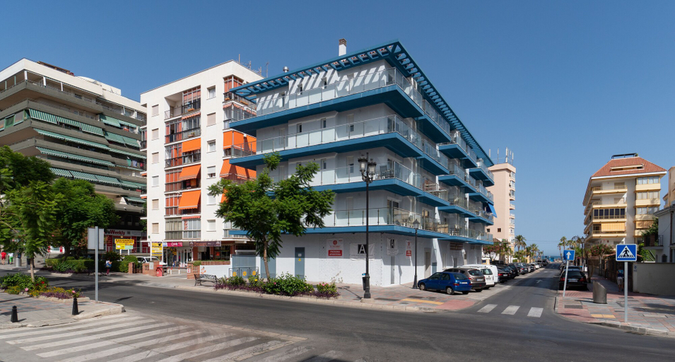 Exterior & Views 2, Sur Suites La Dorada, Málaga