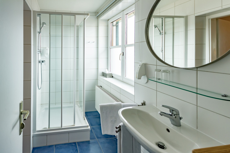 Bathroom 3, Stupperhof, Leibnitz