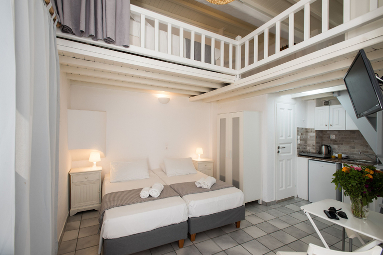 Bedroom 3, Madres Houses, South Aegean