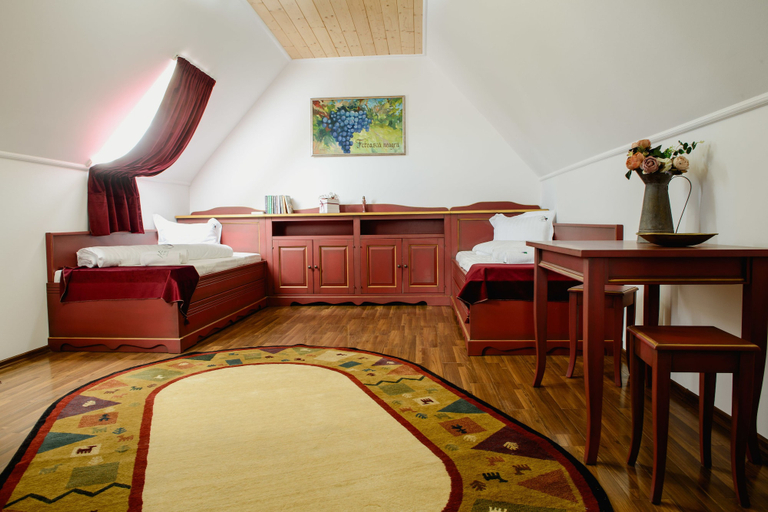 Bedroom, Vila Dintre Vii, Miercurea Sibiului