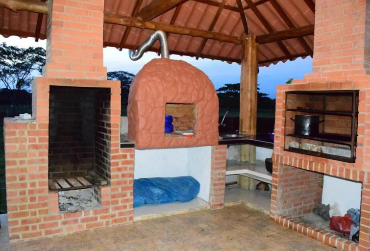 Exterior & Views, Mona Linda, Arjona