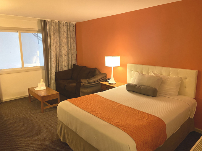 Bedroom 3, Howard Johnson by Wyndham Atlantic City, Atlantic