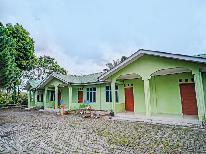 Exterior & Views 2, OYO 92239 Taman Wisata Iman I, Dairi