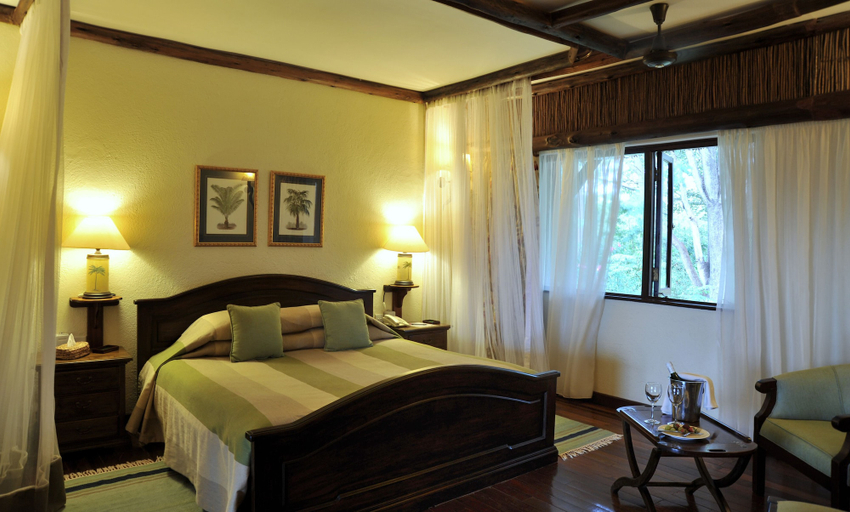 Bedroom 4, Kilaguni Serena Safari Lodge, Voi