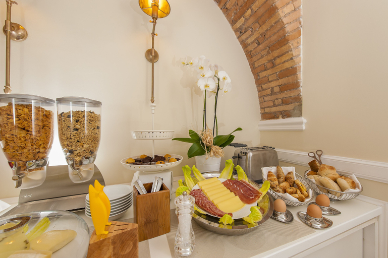 Food & Drinks 5, La Residenza del Sole al Pantheon, Rome