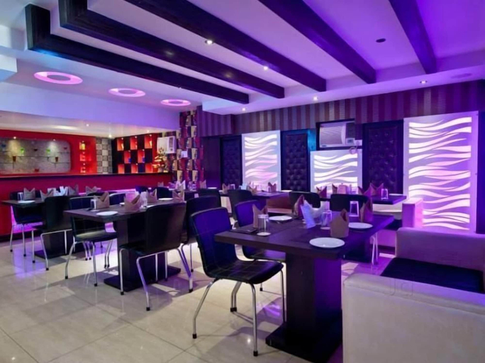 Food & Drinks 4, Hotel South Park, Purbi Singhbhum
