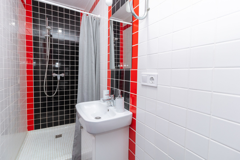 Bathroom 3, Stories Hub, L'vivs'ka