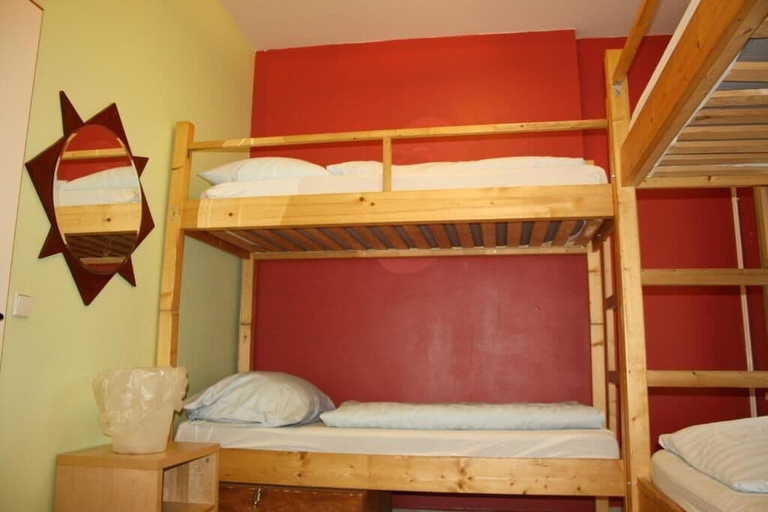Bedroom 3, Lindsays Schlafmeile - Hostel, Berlin