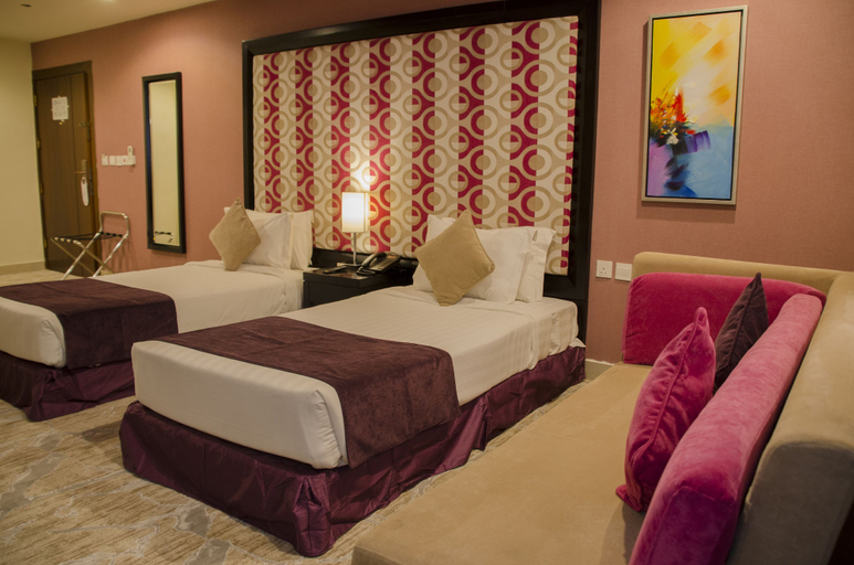 Bedroom 2, Swiss Spirit Hotel & Suites Taif, Taif