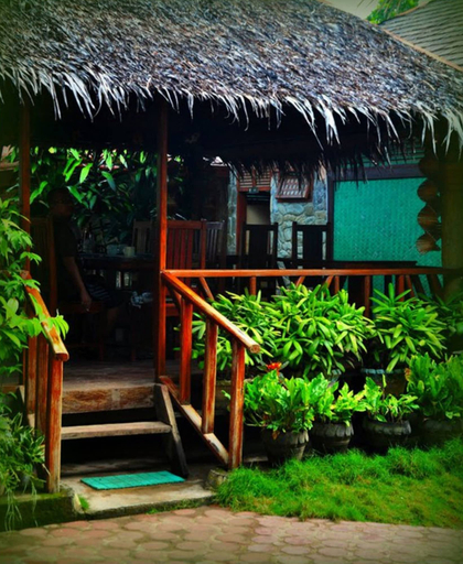 Exterior & Views 2, Pems Pension and Restaurant, Taytay