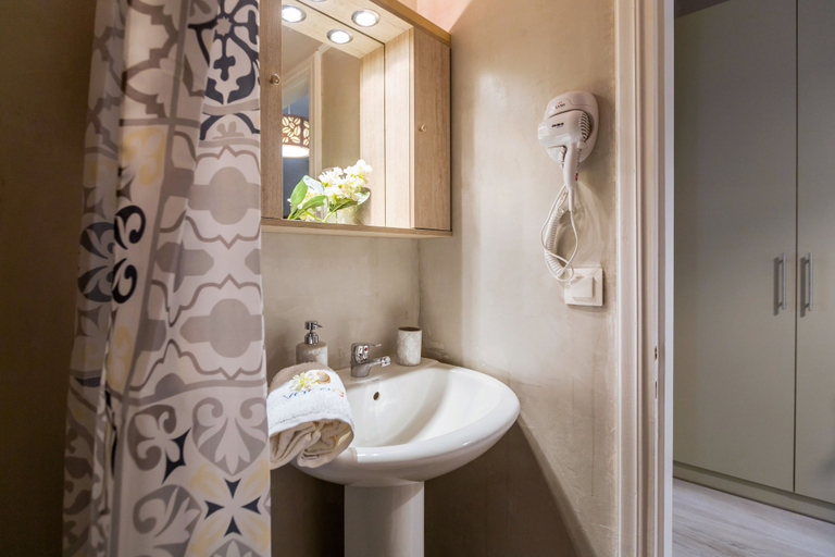 Bathroom 4, Casa Voula, Ionian Islands