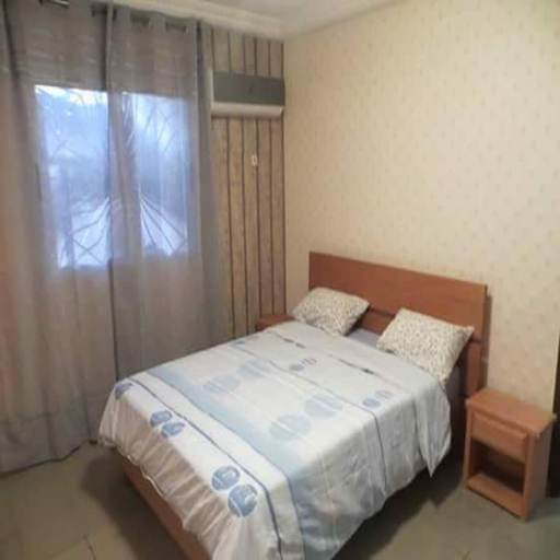 Room 3, Residence Alex, Abidjan
