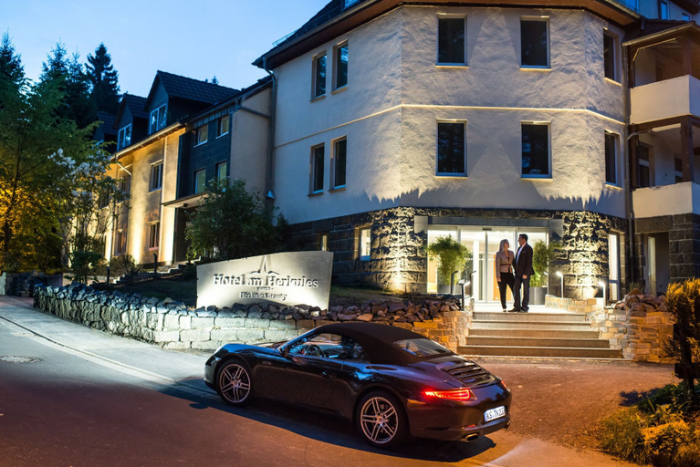 Exterior & Views 2, Hotel am Herkules - garni, Kassel